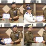 उत्कृष्ट कार्य करने वाले पुलिस कर्मियों को एसएसपी दून ने थपथपाई पीठ, 29 पुलिसकर्मियों को प्रशस्ति पत्र देकर किया सम्मानित
