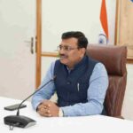 गैस, ईंधन व आवश्यक वस्तुओं की पर्याप्त आपूर्ति सुनिश्चित, पैनिक होने की आवश्यकता नहीं-मुख्य सचिव