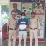 मादक पदार्थों की तस्करी में लिप्त एक अभियुक्त को पुलिस ने किया गिरफ्तार, अभियुक्त के कब्जे से 1 किलो 100 ग्राम अवैध गांजा हुआ बरामद