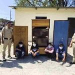 हॉस्टल में हुई चोरी की घटना को दून पुलिस ने किया खुलासा, हॉस्टल से सामान चोरी करने वाले 4 शातिर अभियुक्त आये दून पुलिस की गिरफ्त में